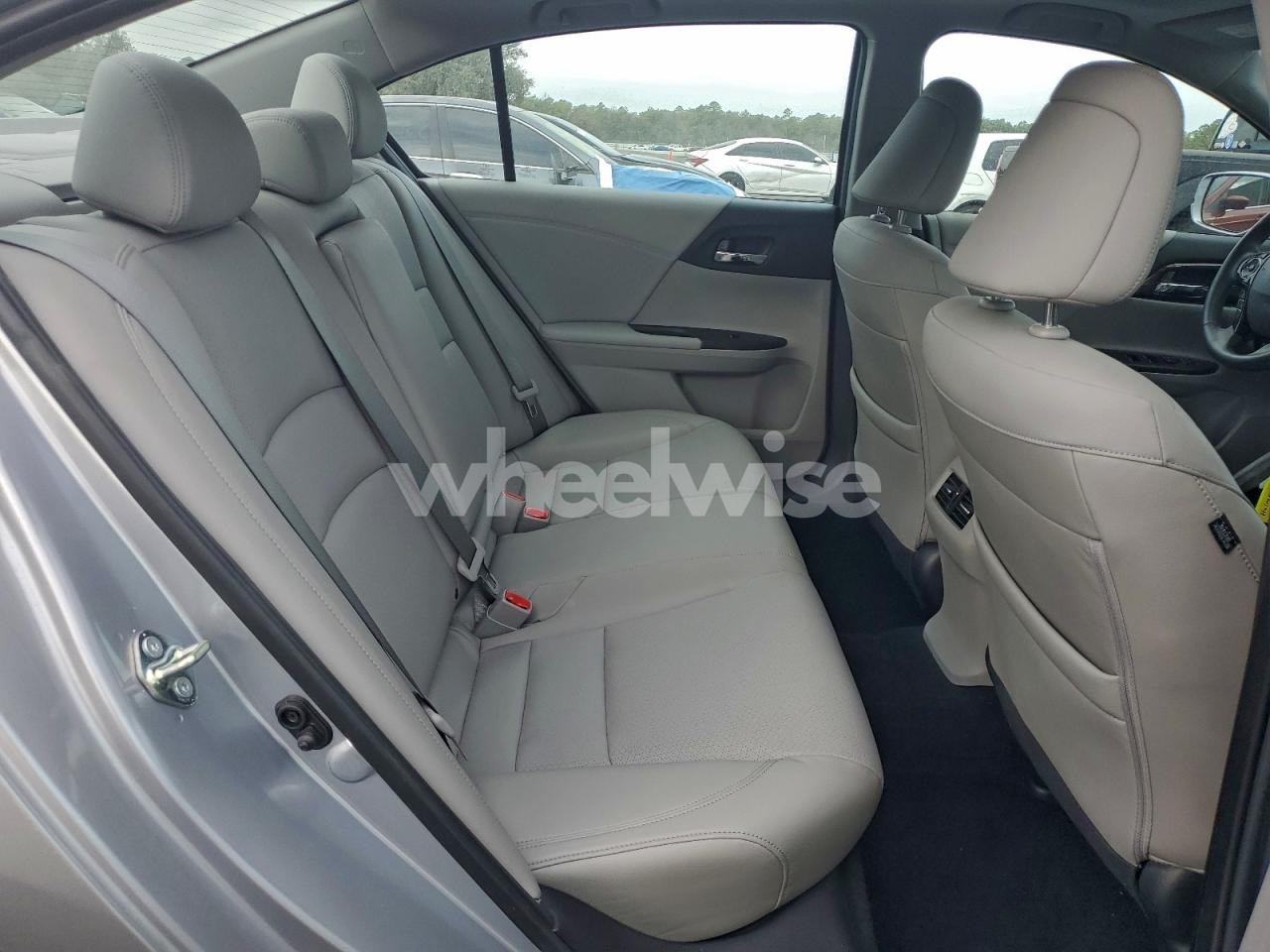 Photo 10 of 2017 HONDA ACCORD EXL (VIN 1HGCR3F81HA040371)