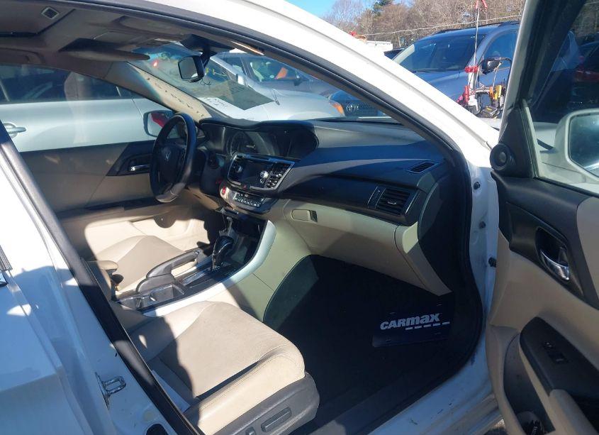 Photo 5 of 2013 Honda Accord EX-L V-6 (VIN 1HGCR3F82DA008894)