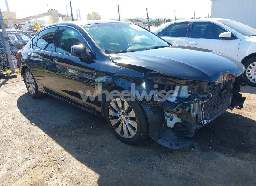 2013 Honda Accord EX-L V-6 (VIN 1HGCR3F82DA013254) main photo