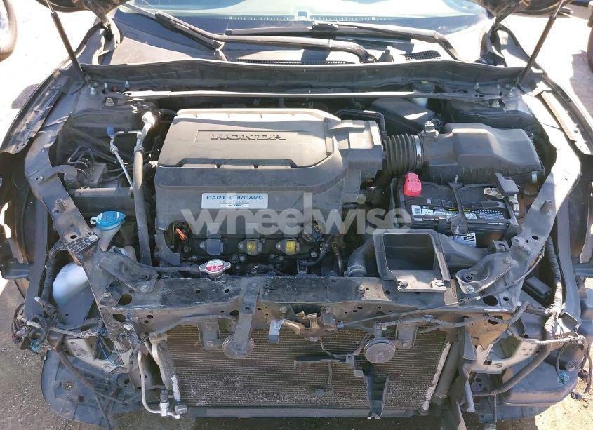 Photo 10 of 2013 Honda Accord EX-L V-6 (VIN 1HGCR3F82DA013254)