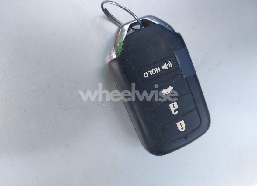 Photo 11 of 2013 Honda Accord EX-L V-6 (VIN 1HGCR3F82DA013254)