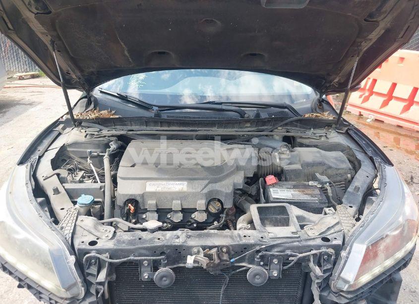 Photo 10 of 2013 Honda Accord EX-L V-6 (VIN 1HGCR3F82DA013965)