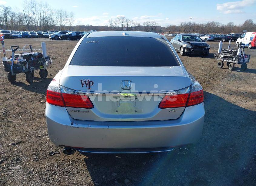 Photo 16 of 2013 Honda Accord EX-L V-6 (VIN 1HGCR3F82DA019846)