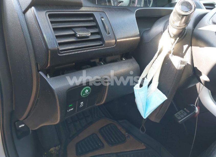 Photo 18 of 2013 Honda Accord EX-L V-6 (VIN 1HGCR3F82DA019846)