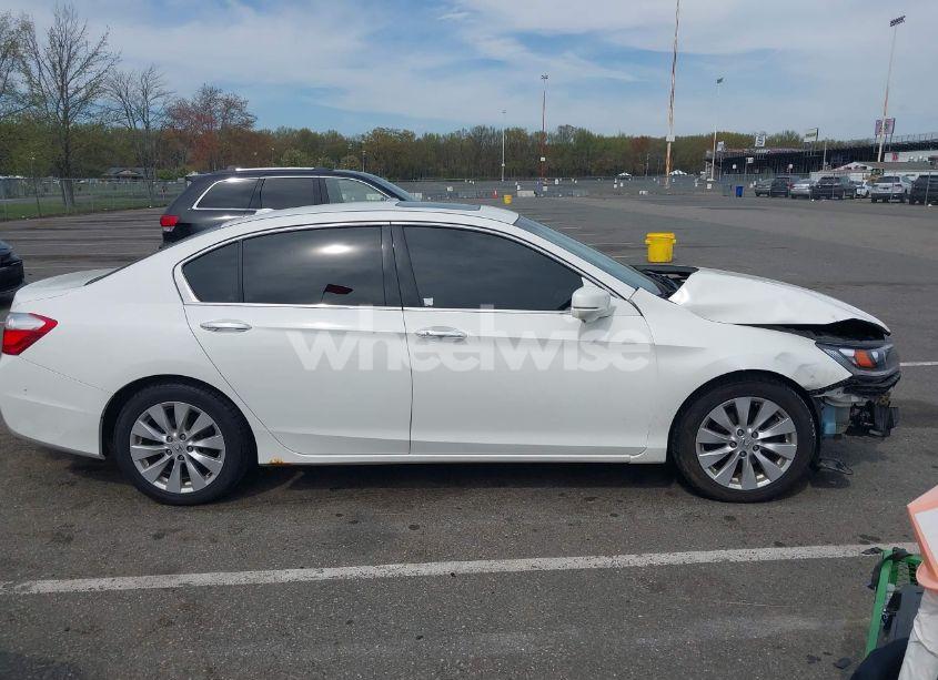 Photo 13 of 2013 Honda Accord EX-L V-6 (VIN 1HGCR3F82DA023198)