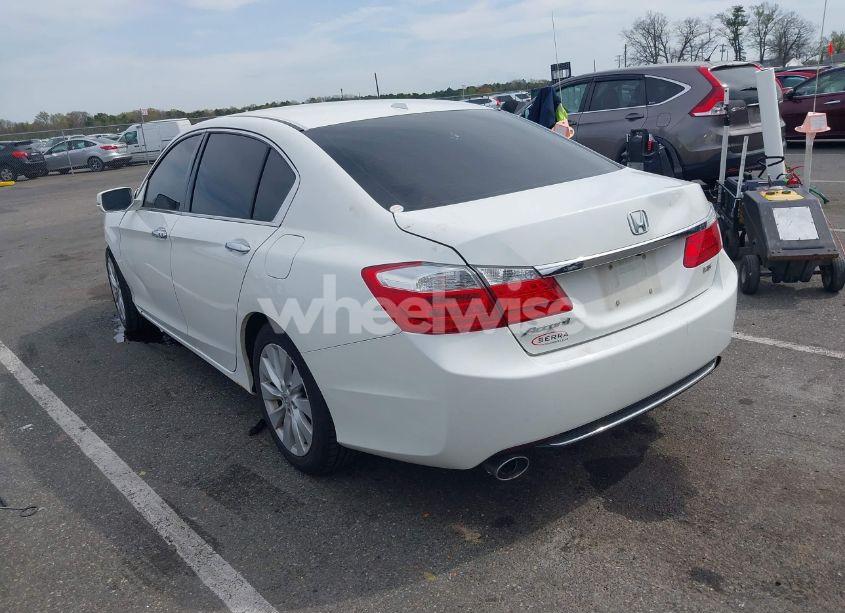 Photo 3 of 2013 Honda Accord EX-L V-6 (VIN 1HGCR3F82DA023198)