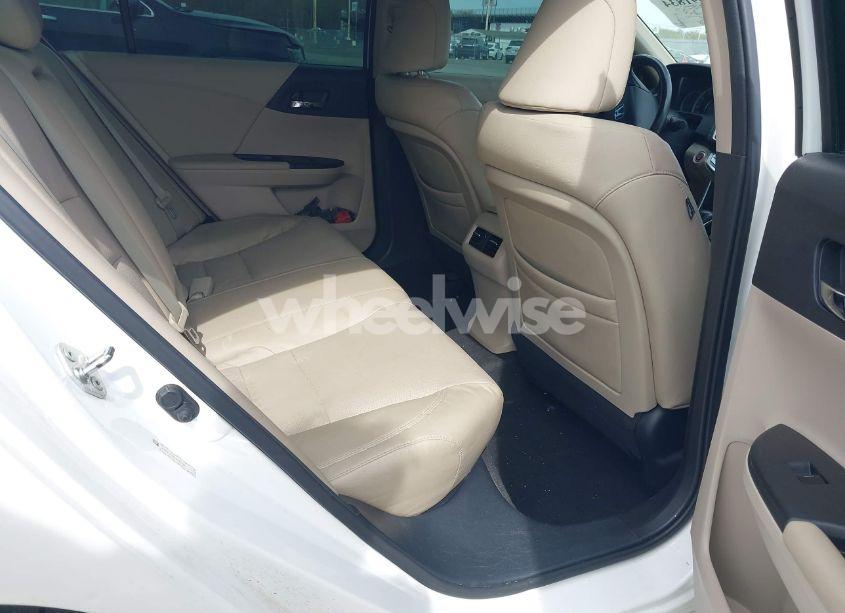 Photo 8 of 2013 Honda Accord EX-L V-6 (VIN 1HGCR3F82DA023198)