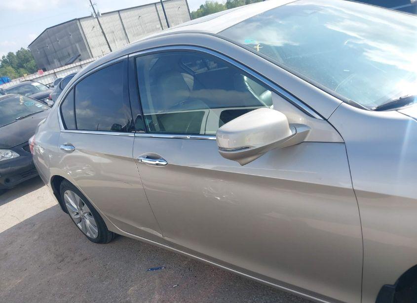 Photo 13 of 2013 Honda Accord EX-L V-6 (VIN 1HGCR3F82DA030684)