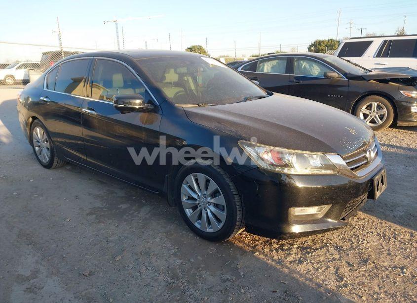 2013 Honda Accord EX-L V-6 (VIN 1HGCR3F82DA034198) main photo