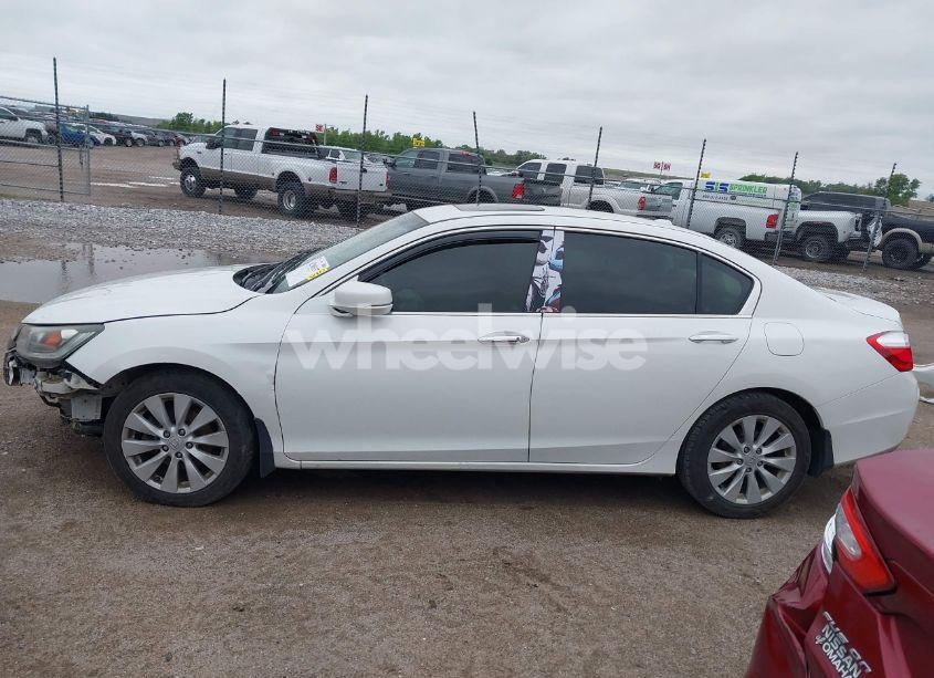 Photo 15 of 2013 Honda Accord EX-L V-6 (VIN 1HGCR3F82DA034430)