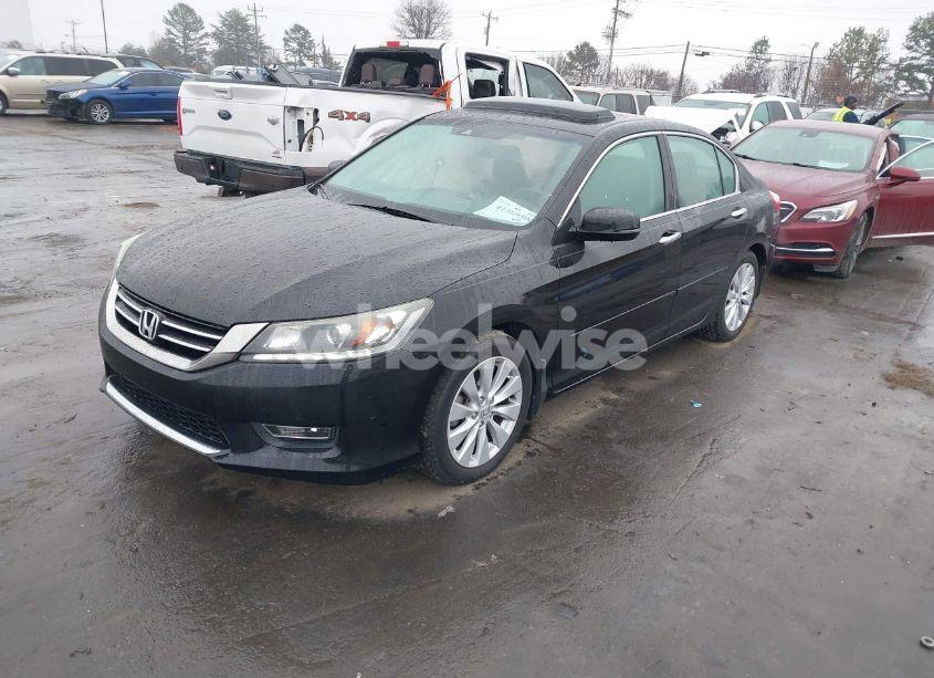 Photo 2 of 2013 Honda Accord EX-L V-6 (VIN 1HGCR3F82DA038154)