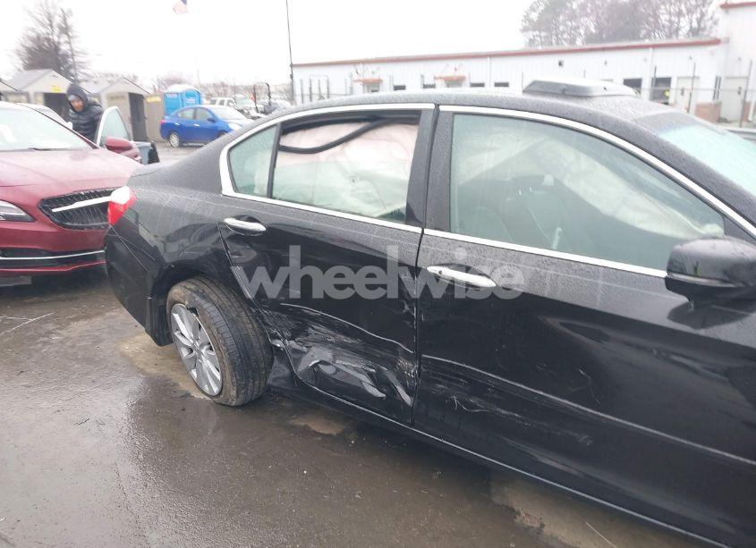 Photo 6 of 2013 Honda Accord EX-L V-6 (VIN 1HGCR3F82DA038154)