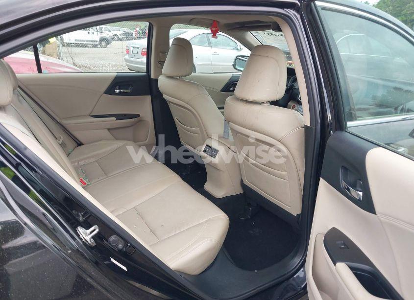 Photo 8 of 2013 Honda Accord EX-L V-6 (VIN 1HGCR3F82DA041023)