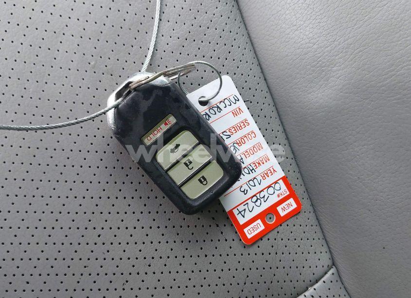 Photo 11 of 2013 Honda Accord EX-L V-6 (VIN 1HGCR3F82DA042883)