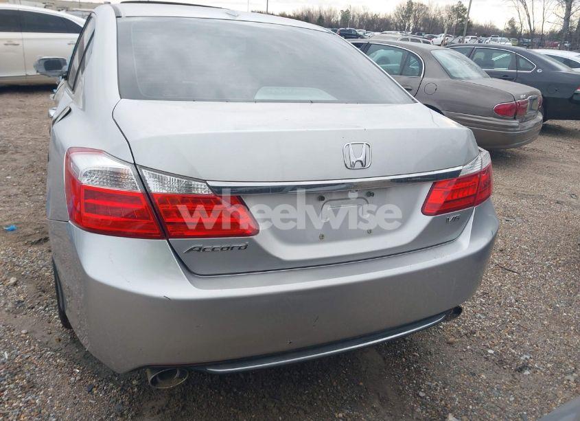 Photo 15 of 2014 Honda Accord EX-L V-6 (VIN 1HGCR3F82EA003521)