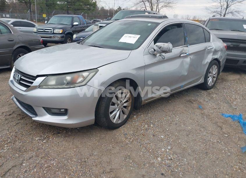 Photo 2 of 2014 Honda Accord EX-L V-6 (VIN 1HGCR3F82EA003521)