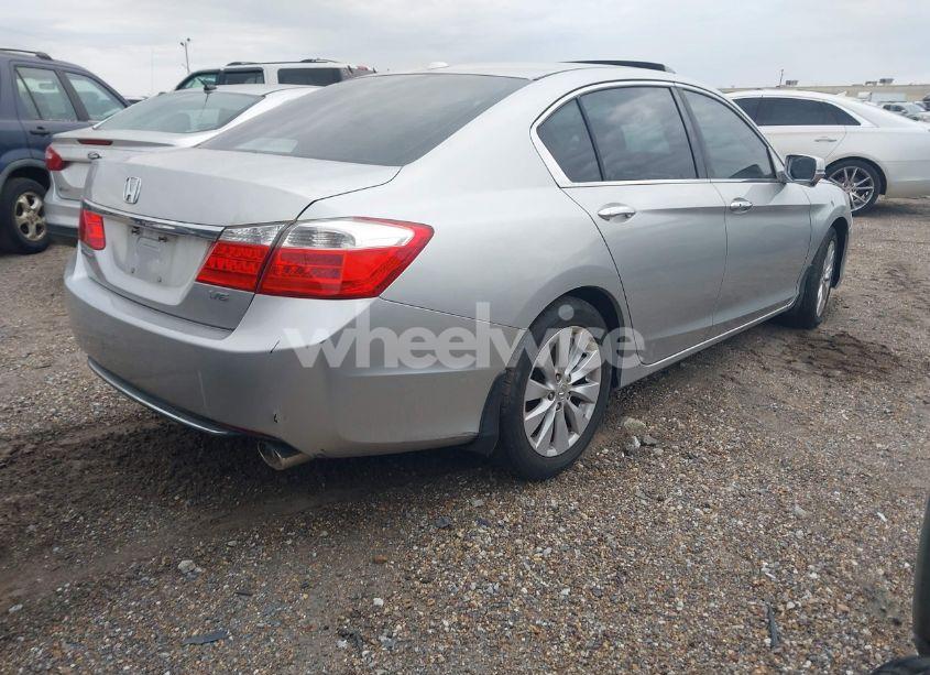 Photo 4 of 2014 Honda Accord EX-L V-6 (VIN 1HGCR3F82EA003521)