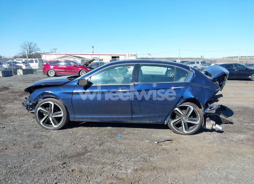 Photo 14 of 2014 Honda Accord EX-L V-6 (VIN 1HGCR3F82EA004653)