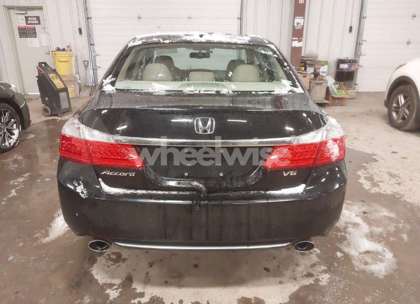 Photo 16 of 2014 Honda Accord EX-L V-6 (VIN 1HGCR3F82EA034820)
