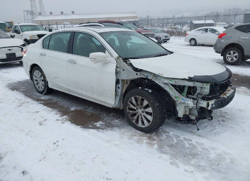 2015 Honda Accord EX-L V-6 (VIN 1HGCR3F82FA006260) main photo