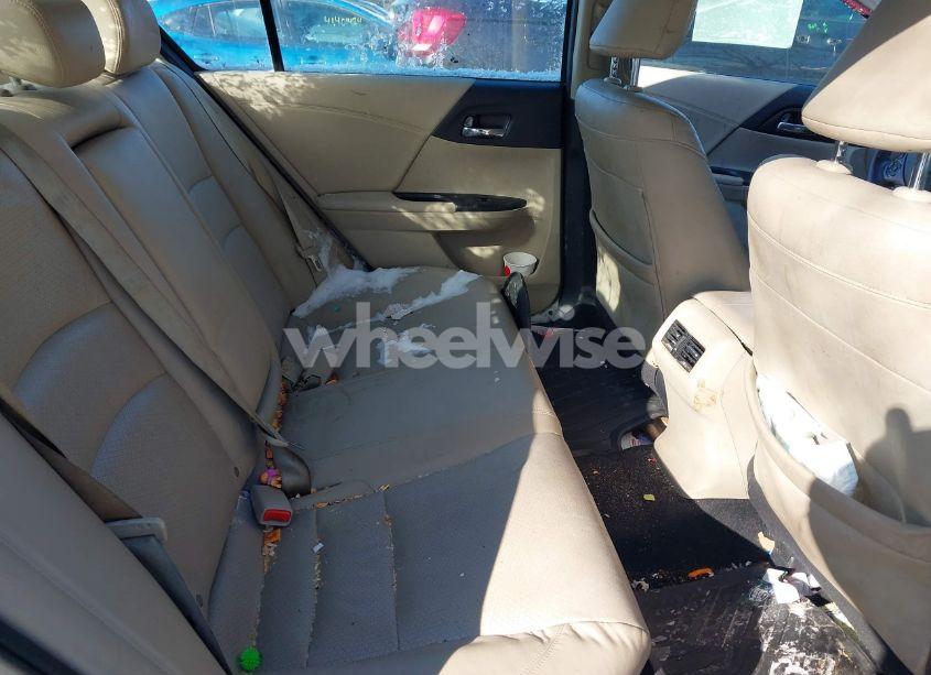 Photo 8 of 2015 Honda Accord EX-L V-6 (VIN 1HGCR3F82FA013130)