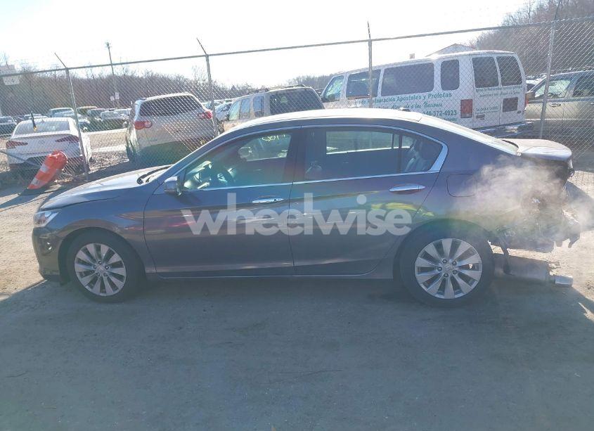 Photo 14 of 2015 Honda Accord EX-L V-6 (VIN 1HGCR3F82FA013967)