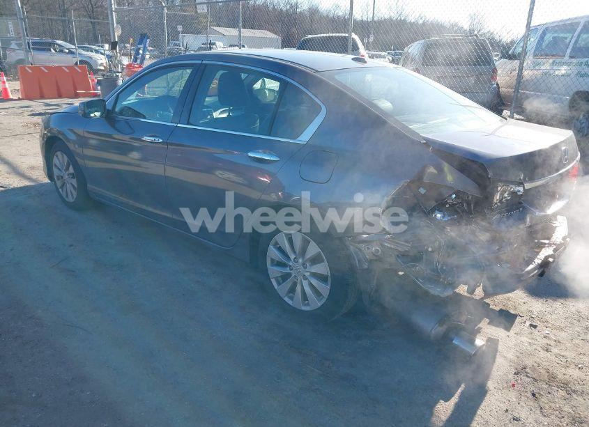 Photo 3 of 2015 Honda Accord EX-L V-6 (VIN 1HGCR3F82FA013967)