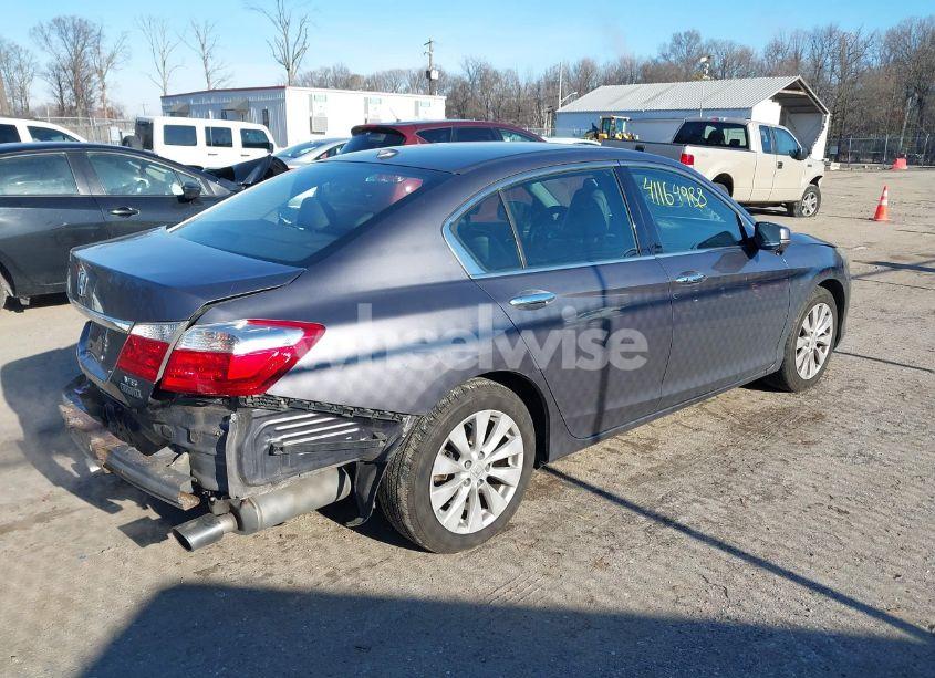 Photo 4 of 2015 Honda Accord EX-L V-6 (VIN 1HGCR3F82FA013967)