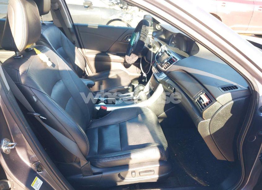 Photo 5 of 2015 Honda Accord EX-L V-6 (VIN 1HGCR3F82FA013967)