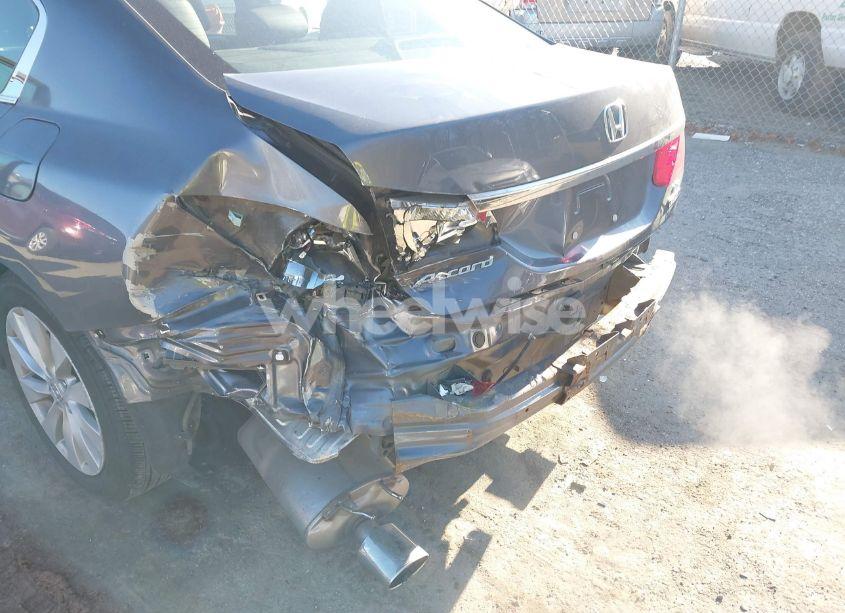 Photo 6 of 2015 Honda Accord EX-L V-6 (VIN 1HGCR3F82FA013967)
