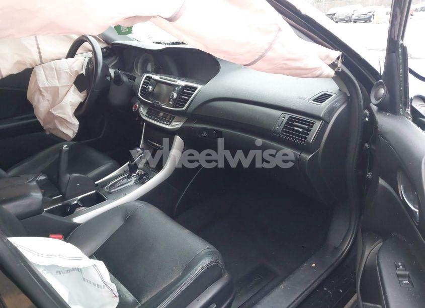 Photo 5 of 2015 Honda Accord EX-L V-6 (VIN 1HGCR3F82FA019204)