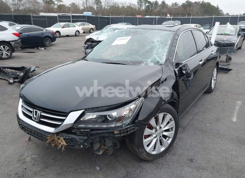 Photo 6 of 2015 Honda Accord EX-L V-6 (VIN 1HGCR3F82FA019204)