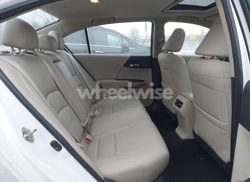 Photo 8 of 2015 Honda Accord EX-L V-6 (VIN 1HGCR3F82FA037590)