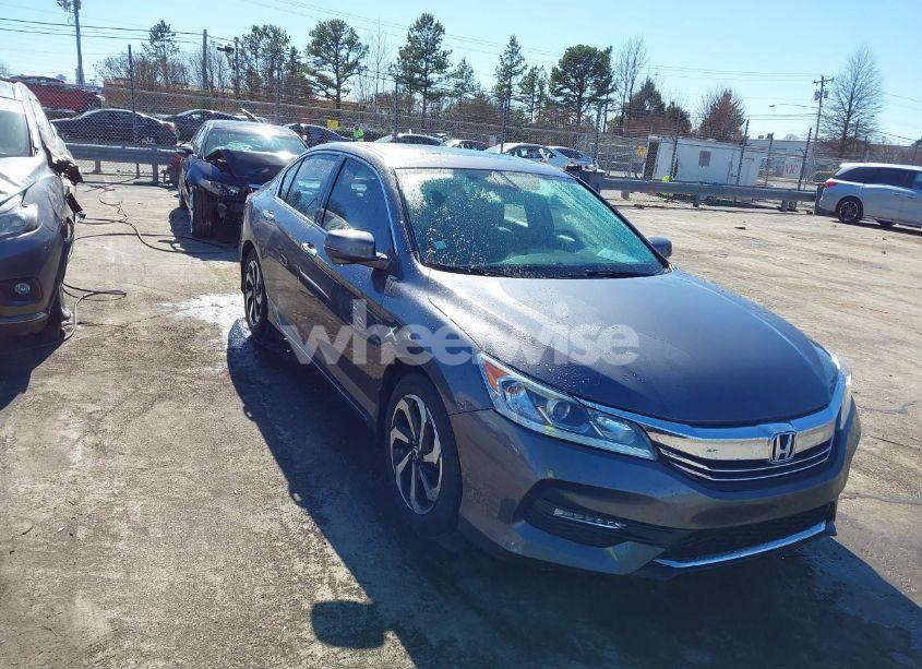2017 Honda Accord EX-L V6 (VIN 1HGCR3F82HA010019) main photo