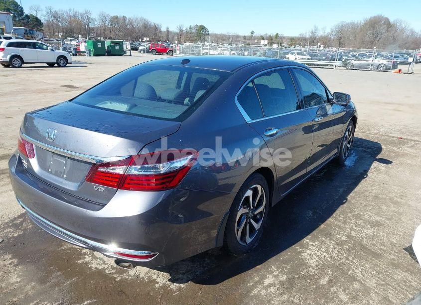 Photo 4 of 2017 Honda Accord EX-L V6 (VIN 1HGCR3F82HA010019)