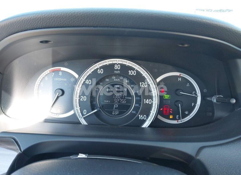 Photo 7 of 2017 Honda Accord EX-L V6 (VIN 1HGCR3F82HA010019)