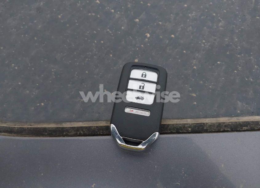 Photo 11 of 2013 Honda Accord EX-L V-6 (VIN 1HGCR3F83DA003350)