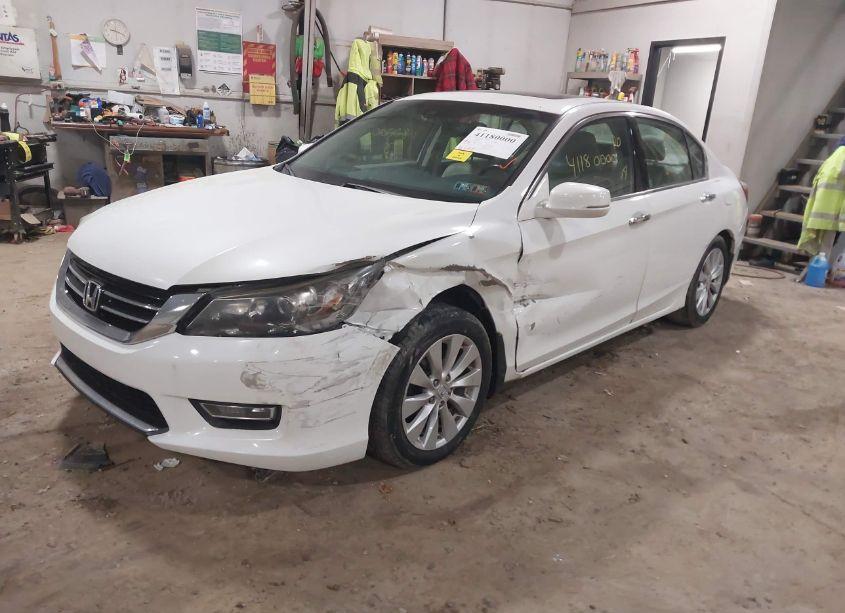 Photo 2 of 2013 Honda Accord EX-L V-6 (VIN 1HGCR3F83DA005602)