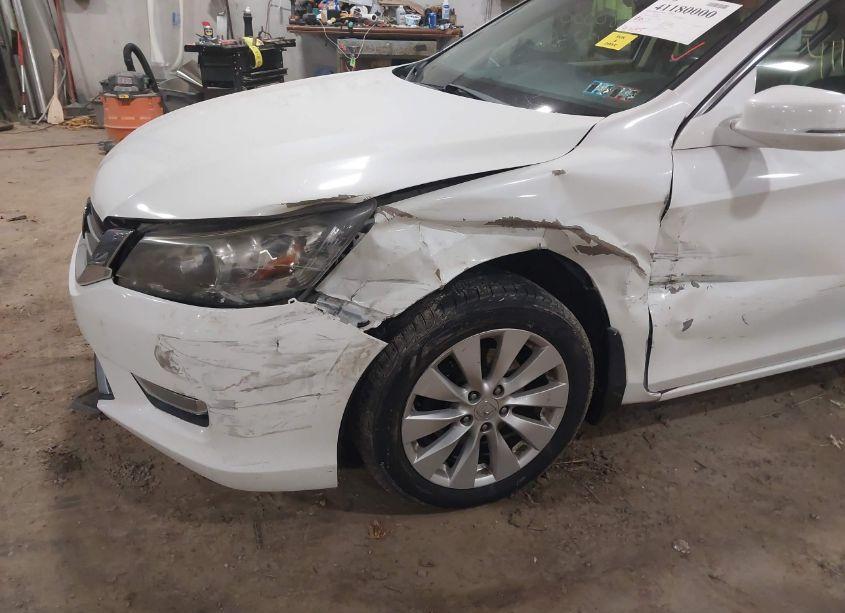 Photo 6 of 2013 Honda Accord EX-L V-6 (VIN 1HGCR3F83DA005602)