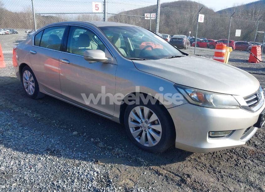 2013 Honda Accord EX-L V-6 (VIN 1HGCR3F83DA006622) main photo
