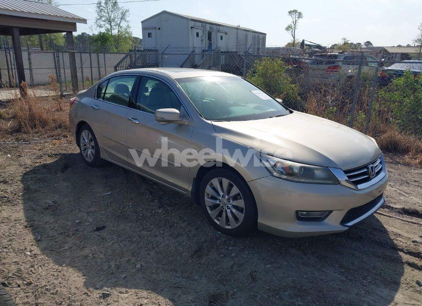 2013 Honda Accord EX-L V-6 (VIN 1HGCR3F83DA011187) main photo