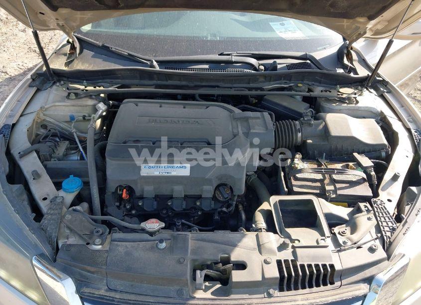 Photo 10 of 2013 Honda Accord EX-L V-6 (VIN 1HGCR3F83DA011187)