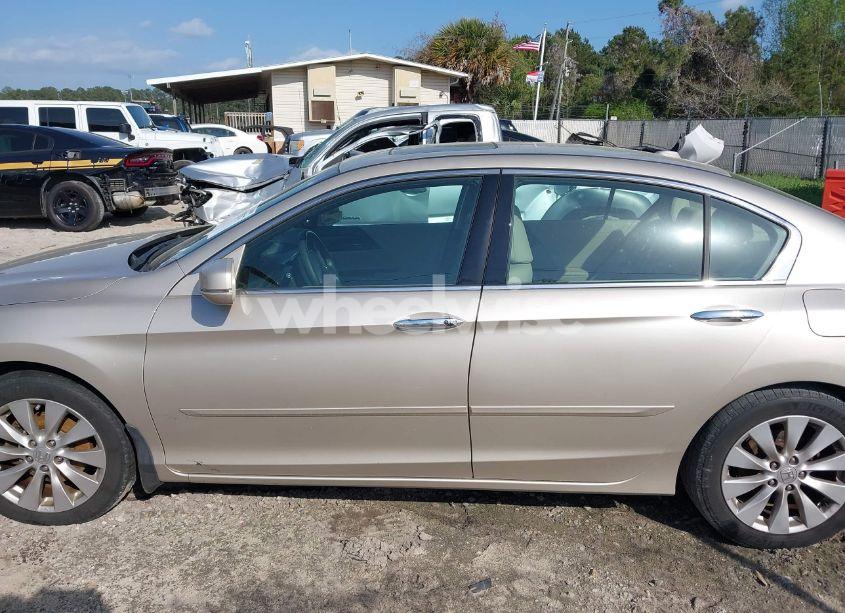 Photo 14 of 2013 Honda Accord EX-L V-6 (VIN 1HGCR3F83DA011187)