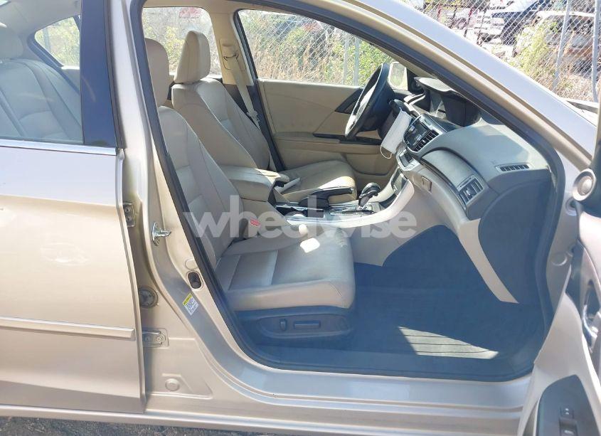 Photo 5 of 2013 Honda Accord EX-L V-6 (VIN 1HGCR3F83DA011187)