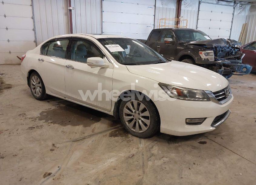 2013 Honda Accord EX-L V-6 (VIN 1HGCR3F83DA023596) main photo