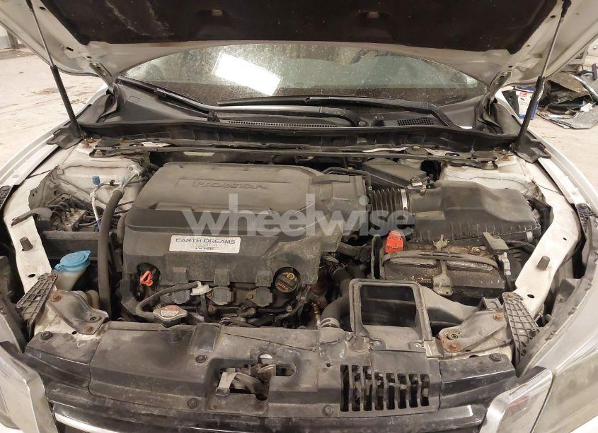 Photo 10 of 2013 Honda Accord EX-L V-6 (VIN 1HGCR3F83DA023596)