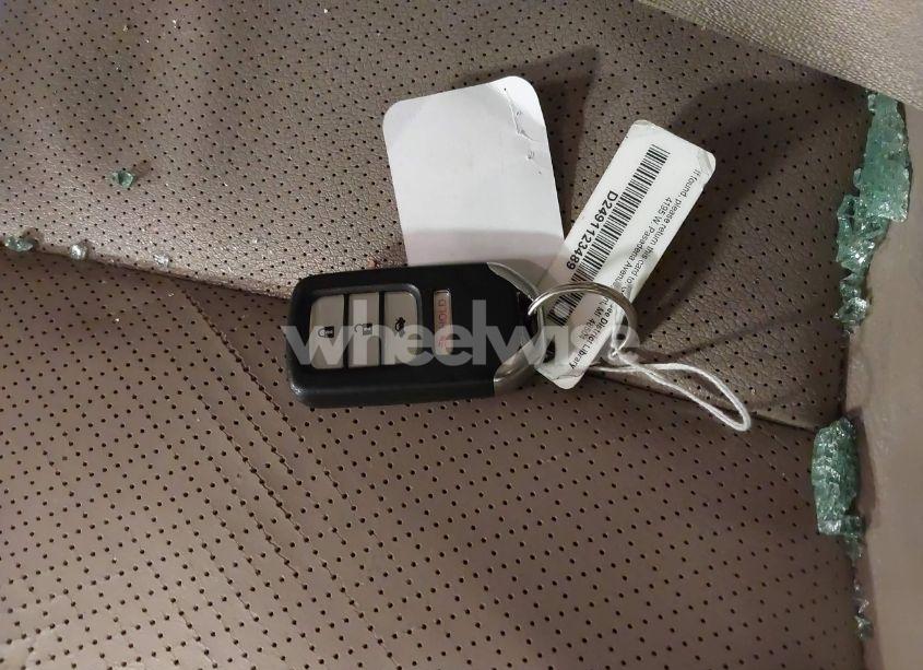 Photo 11 of 2013 Honda Accord EX-L V-6 (VIN 1HGCR3F83DA023596)