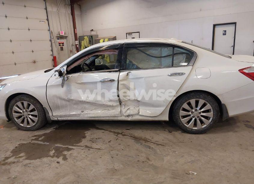 Photo 14 of 2013 Honda Accord EX-L V-6 (VIN 1HGCR3F83DA023596)