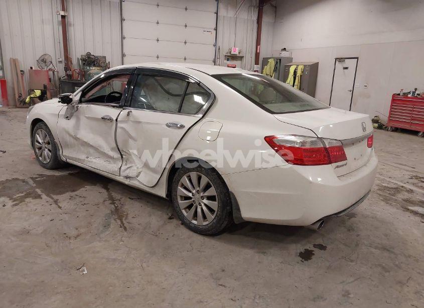 Photo 3 of 2013 Honda Accord EX-L V-6 (VIN 1HGCR3F83DA023596)