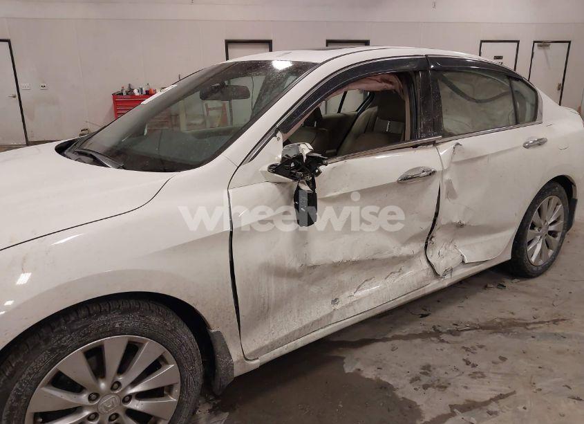 Photo 6 of 2013 Honda Accord EX-L V-6 (VIN 1HGCR3F83DA023596)